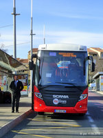 Frankreich, Languedoc-Roussillon, Hérault, Montpellier Sabines (an der Trambahn Linie 2): ein Reisebus von ISILINES (SCANIA TOURING).