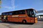 SETRA S315 HDH von LEITNER Reisen aus Ober�sterreich f�hrt am 23.9.2012 durch Krems an der Donau.