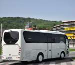 KING LONG XMQ6900 aus Nieder�sterreich am 19.5.2013 in Krems an der Donau.