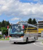 SETRA 415 GT- HD von Weinlandreisen / �sterreich am 22.5.2013 in Krems an der Domau.