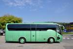 KING LONG XMQ6900 aus �sterreich im August 2013 in Krems gesehen.